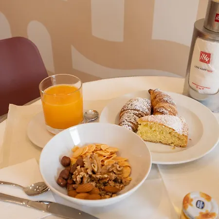 Spazio Mari 테라치나